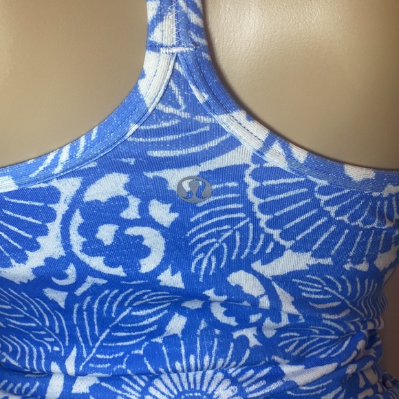 Lululemon womens Tank Top - Picture 3 of 3